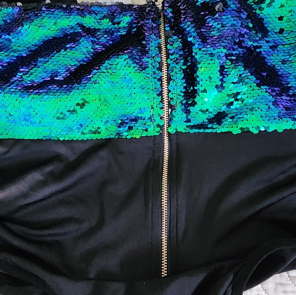 Emerald green body suit - Picture 2 of 3